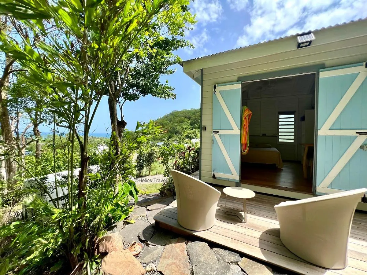 Le Surf Lodge, Chambre Avec Vue Mer Dans Un Ecrin De Verdure Deshaies